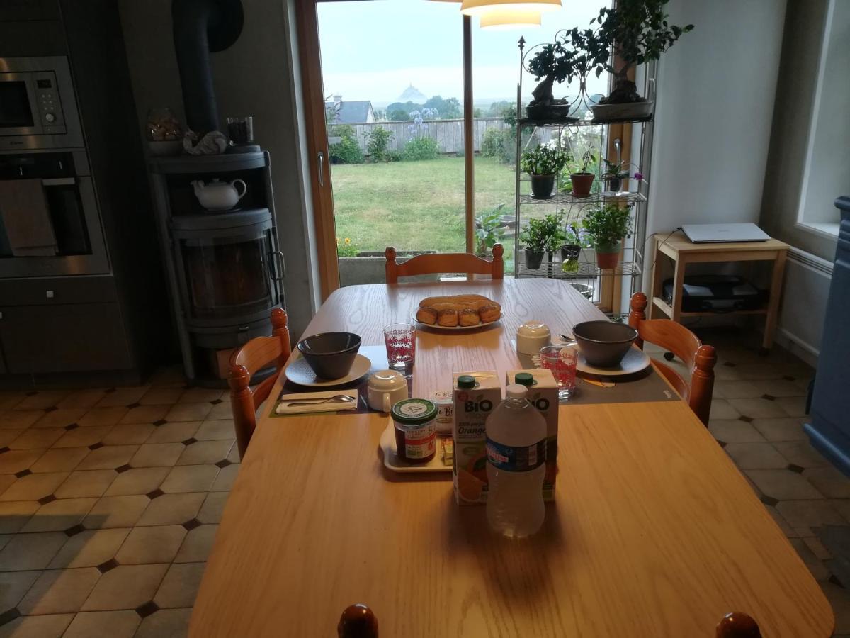 Les Agapanthes Bed & Breakfast Huisnes-sur-Mer Exterior foto