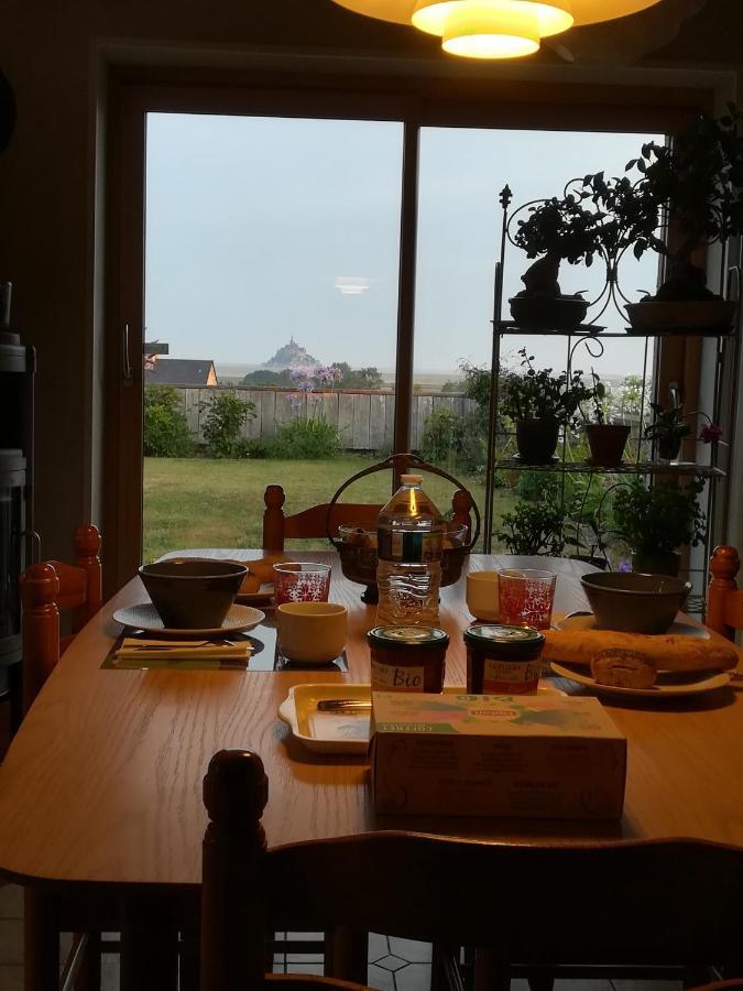 Les Agapanthes Bed & Breakfast Huisnes-sur-Mer Exterior foto