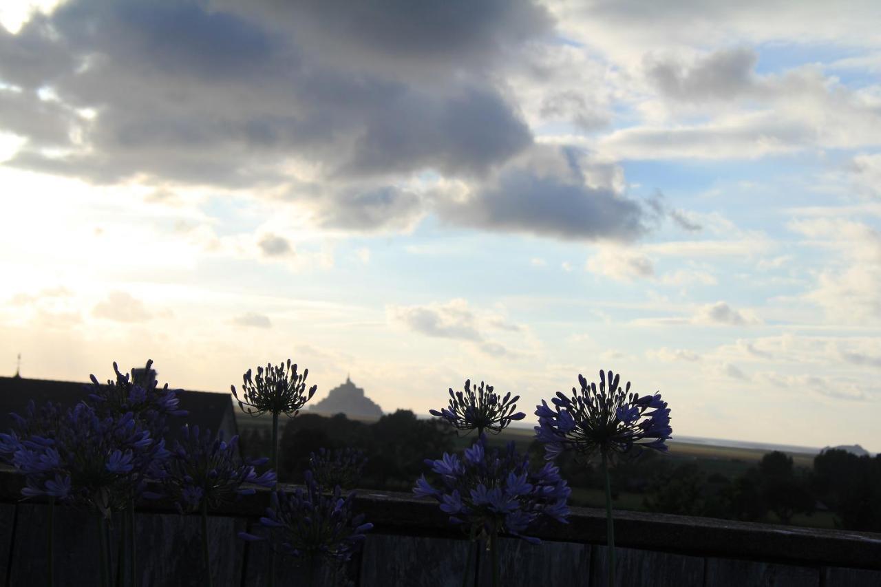 Les Agapanthes Bed & Breakfast Huisnes-sur-Mer Exterior foto