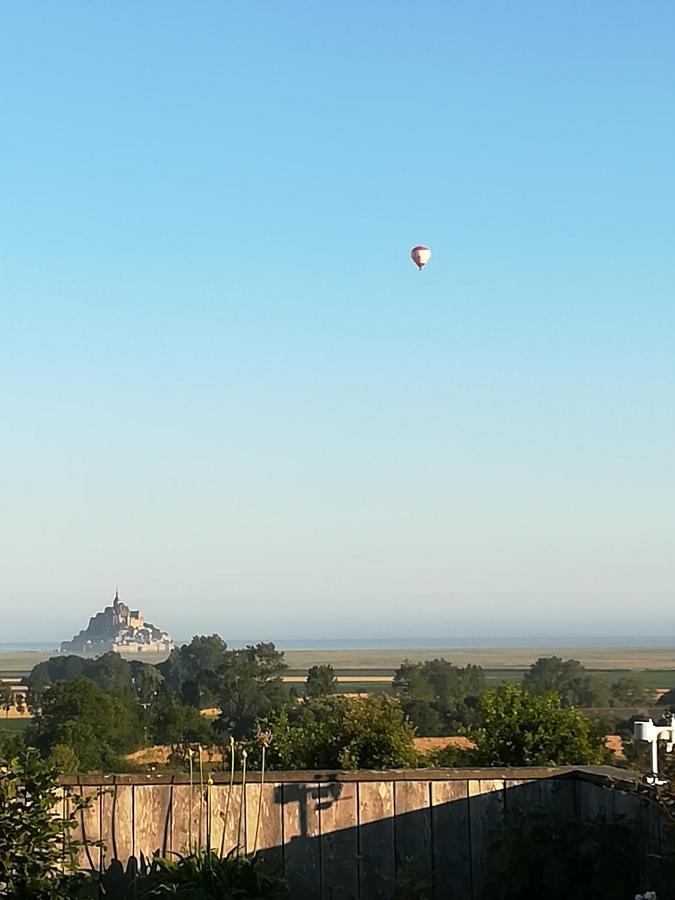 Les Agapanthes Bed & Breakfast Huisnes-sur-Mer Exterior foto