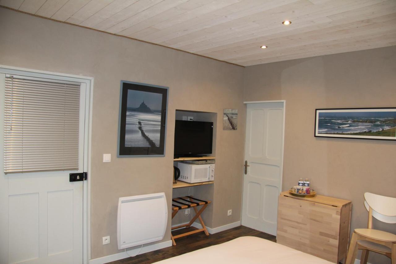 Les Agapanthes Bed & Breakfast Huisnes-sur-Mer Exterior foto