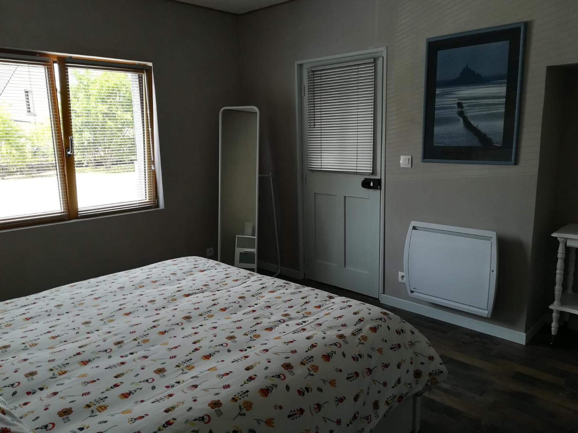 Les Agapanthes Bed & Breakfast Huisnes-sur-Mer Cameră foto